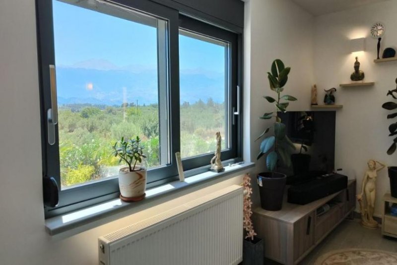 Kalamitsi Amigdali Kreta, Kalamitsi Amigdali: Charmantes kretisches Haus mit privatem Olivenhain und Bergblick zu verkaufen Haus kaufen